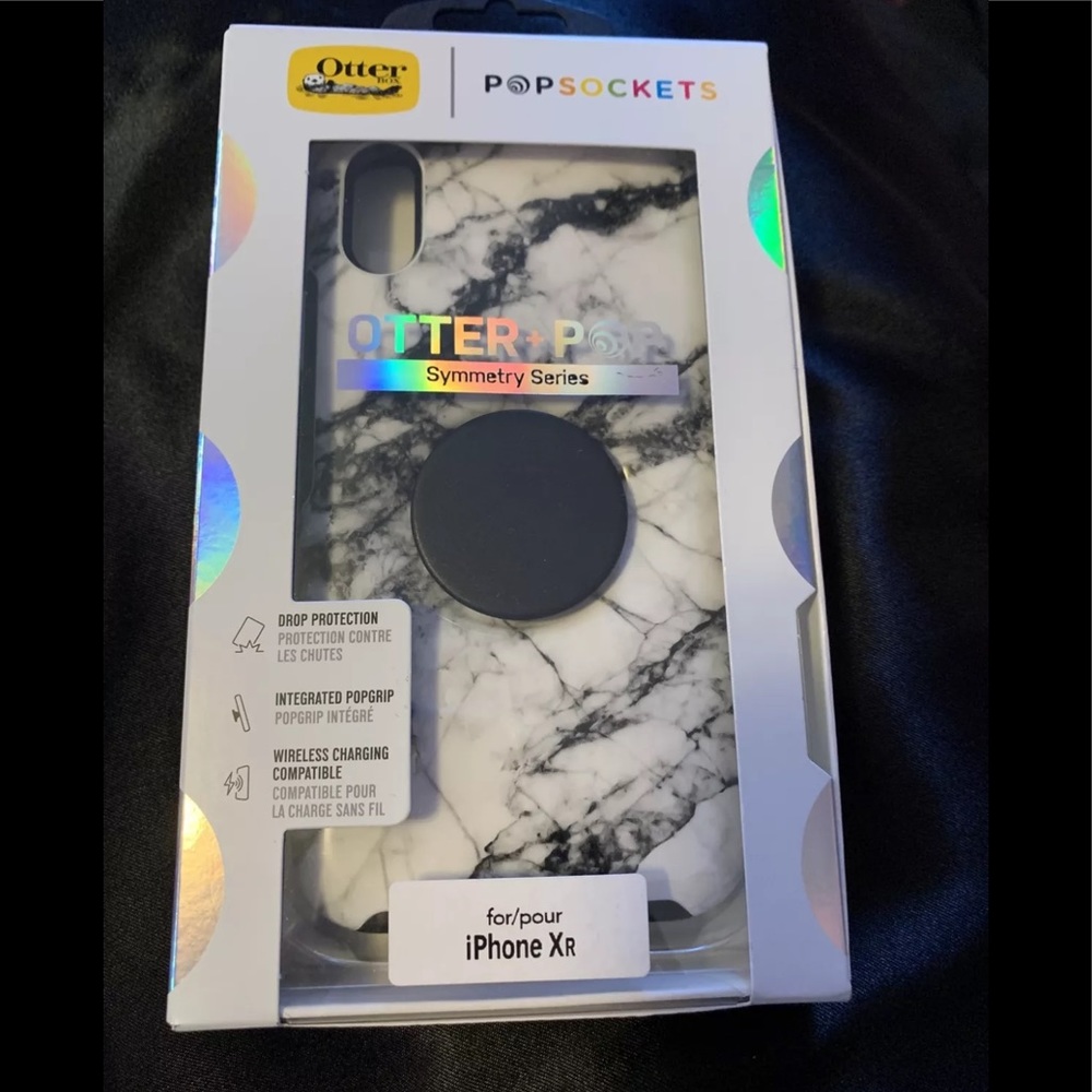 iPhone XR Otter+Pop symmetry marble black case